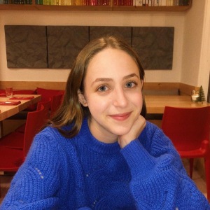 Emma Blum, Writing Editor